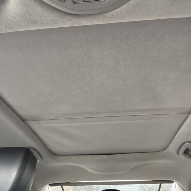 2018 Genesis G80 Image 13