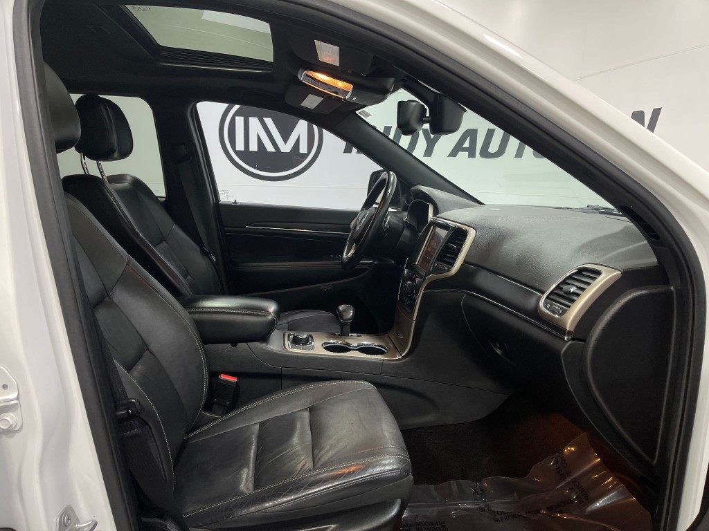 2014 Jeep Grand Cherokee Image 32