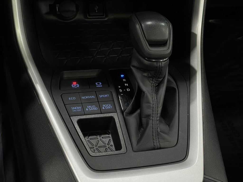 2022 Toyota Rav4 Image 28
