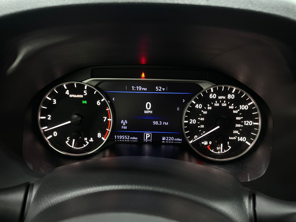 2022 Nissan Altima Image 21