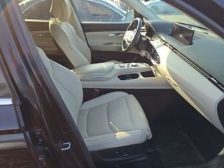 2022 Genesis GV70 Image 6