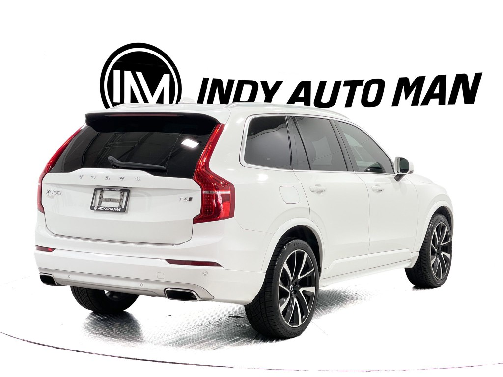 2021 Volvo XC90 Image 4