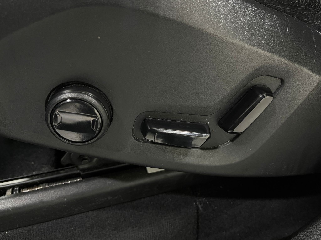 2021 Volvo XC90 Image 17