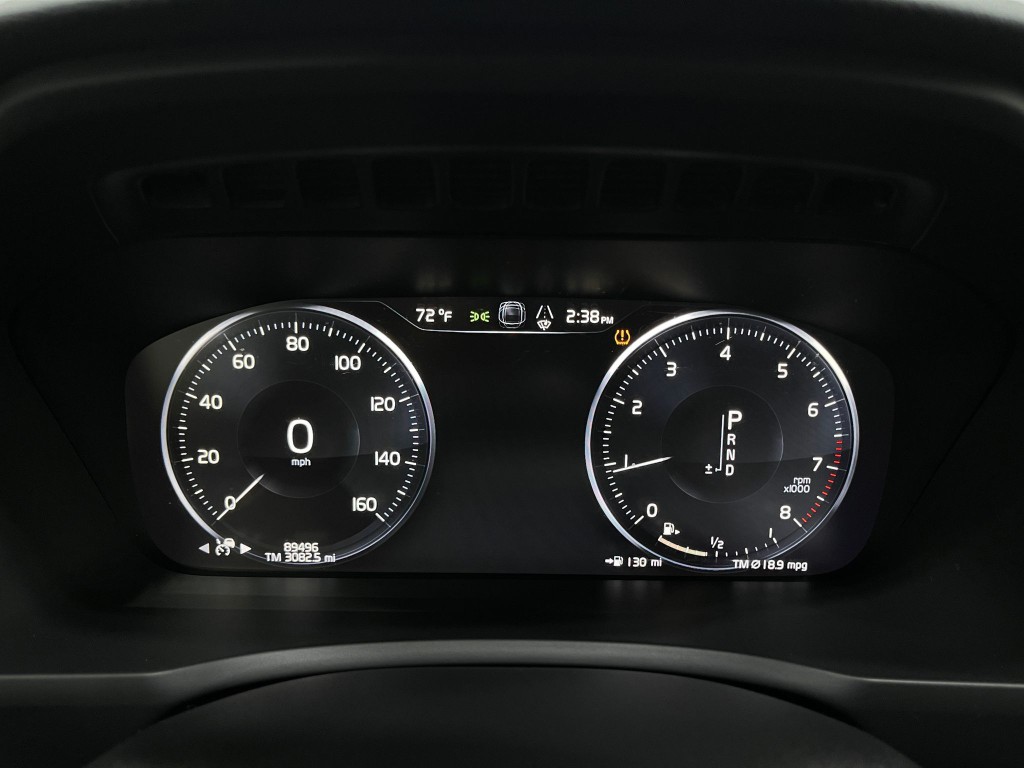 2021 Volvo XC90 Image 23