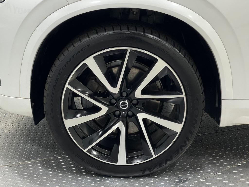 2021 Volvo XC90 Image 37