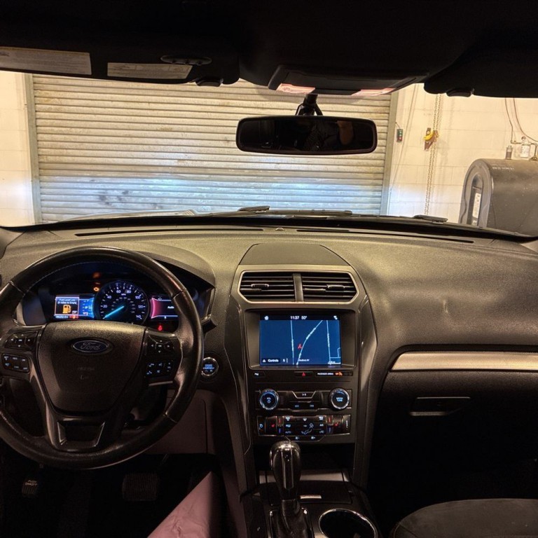 2019 Ford Explorer Image 7