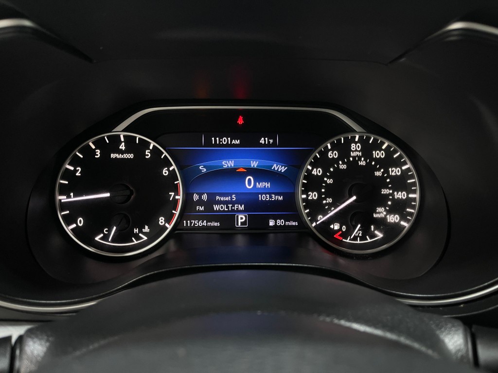 2017 Nissan Maxima Image 22