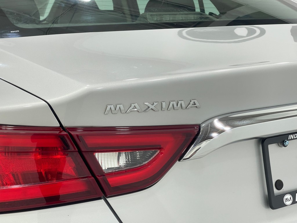 2017 Nissan Maxima Image 38