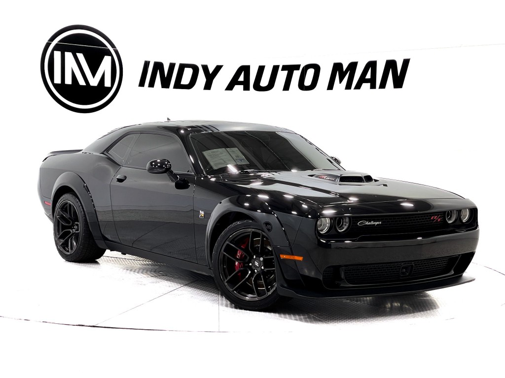 2022 Dodge Challenger Image 2