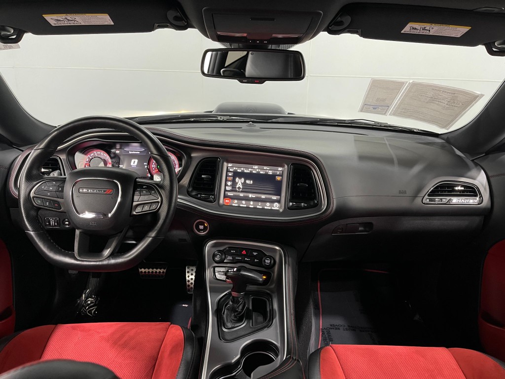 2022 Dodge Challenger Image 19