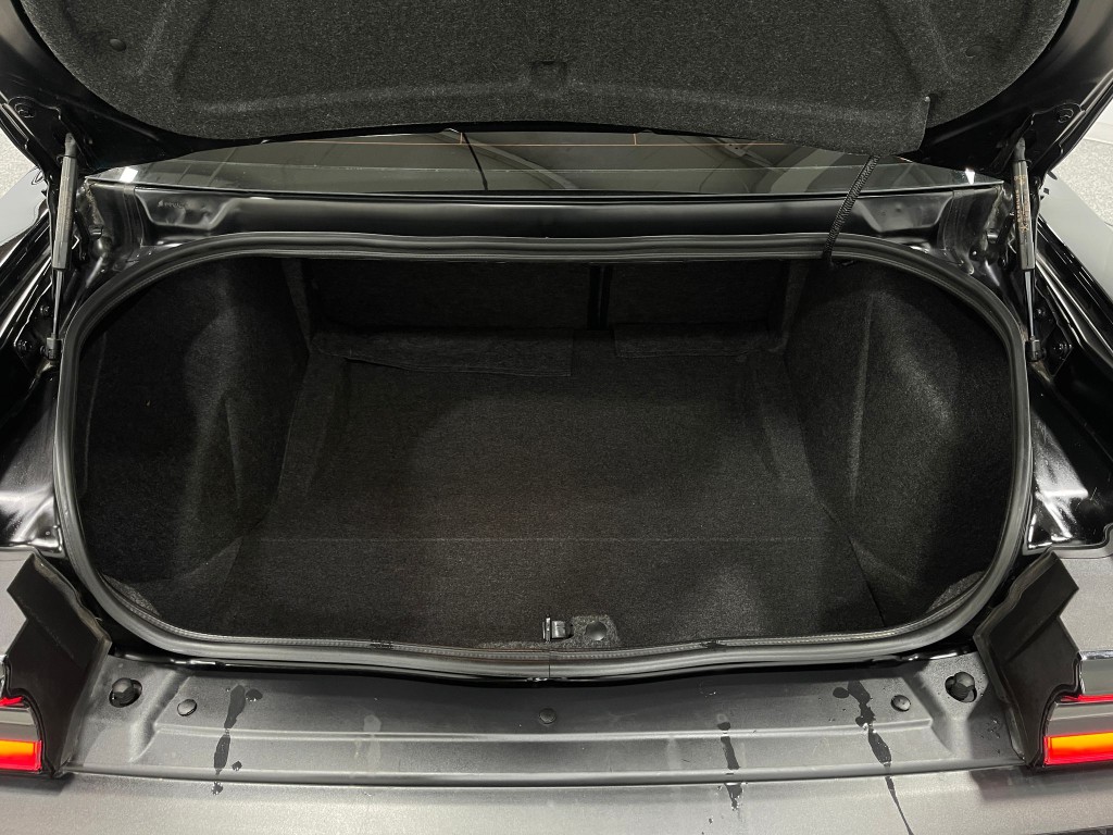 2022 Dodge Challenger Image 26