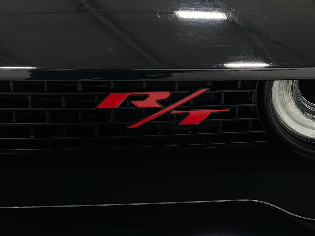 2022 Dodge Challenger Image 39