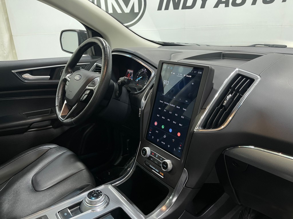 2021 Ford Edge Image 21