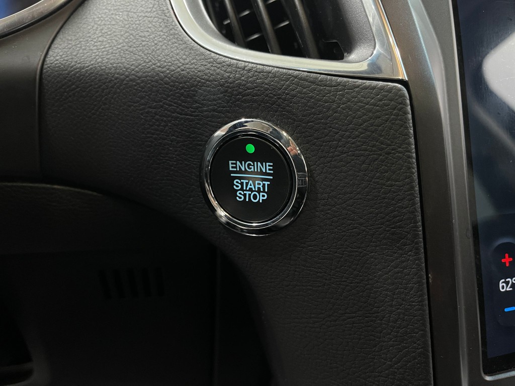 2021 Ford Edge Image 22