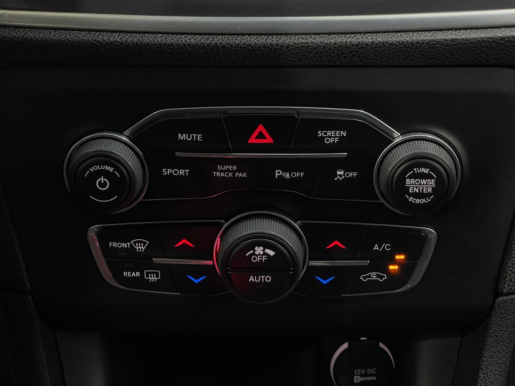 2020 Dodge Charger Image 24