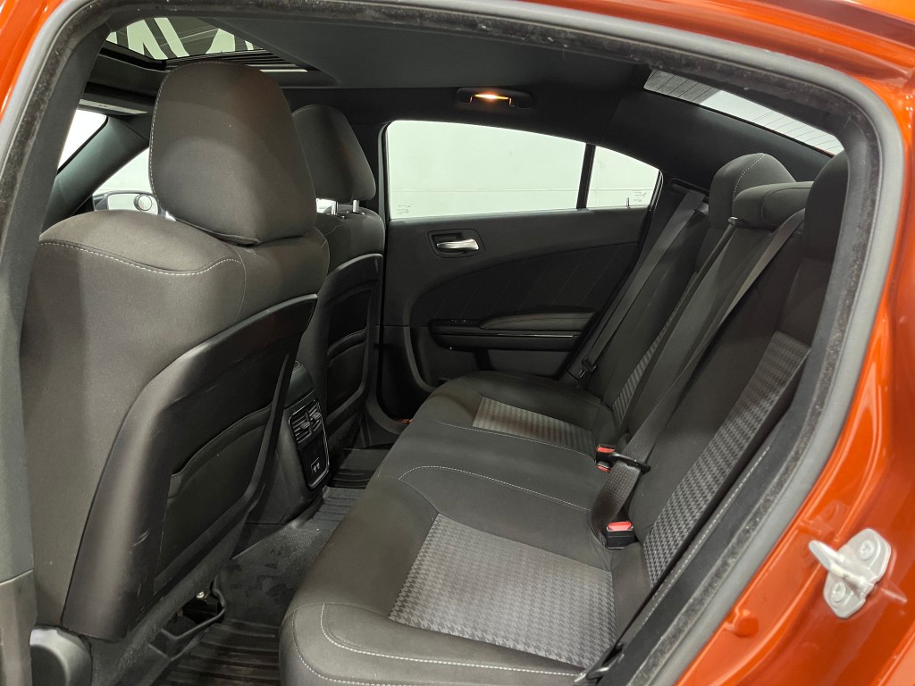 2020 Dodge Charger Image 29