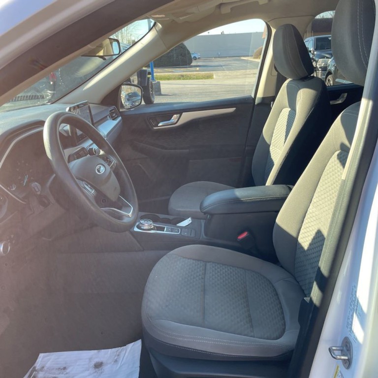 2020 Ford Escape Image 5