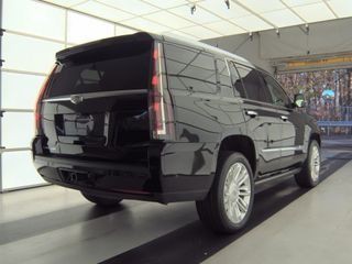 2018 Cadillac Escalade Image 4