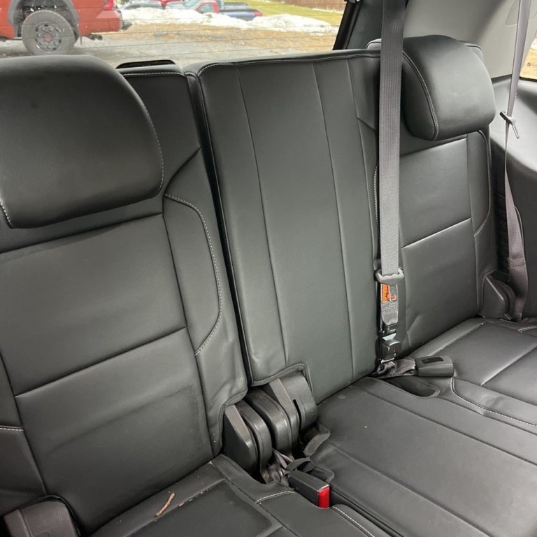 2017 Chevrolet Tahoe Image 12