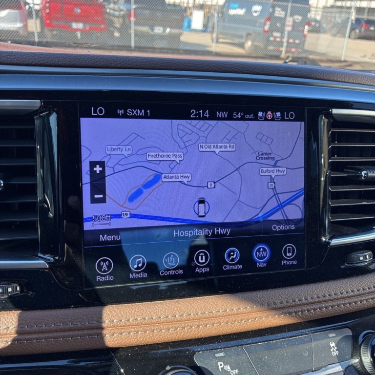 2017 Chrysler Pacifica Image 10