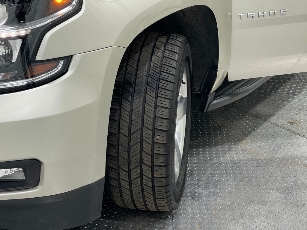 2017 Chevrolet Tahoe Image 40