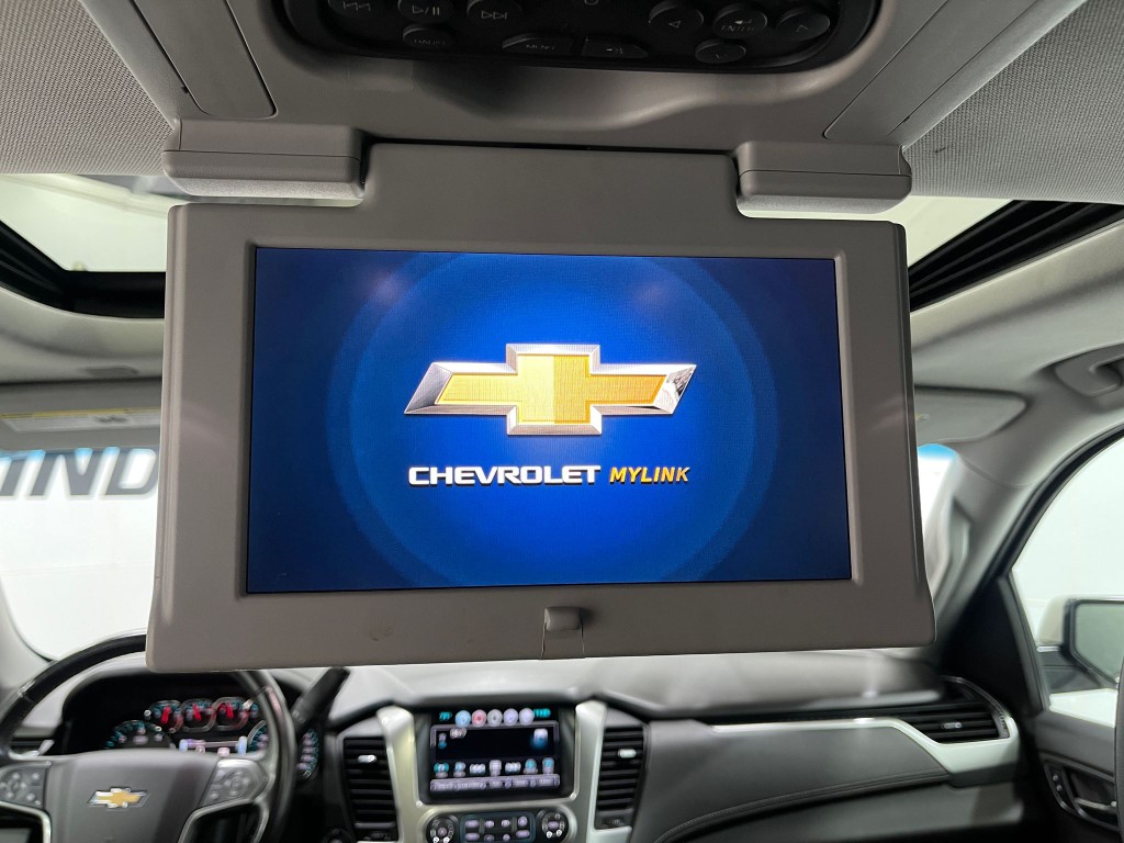 2017 Chevrolet Tahoe Image 12