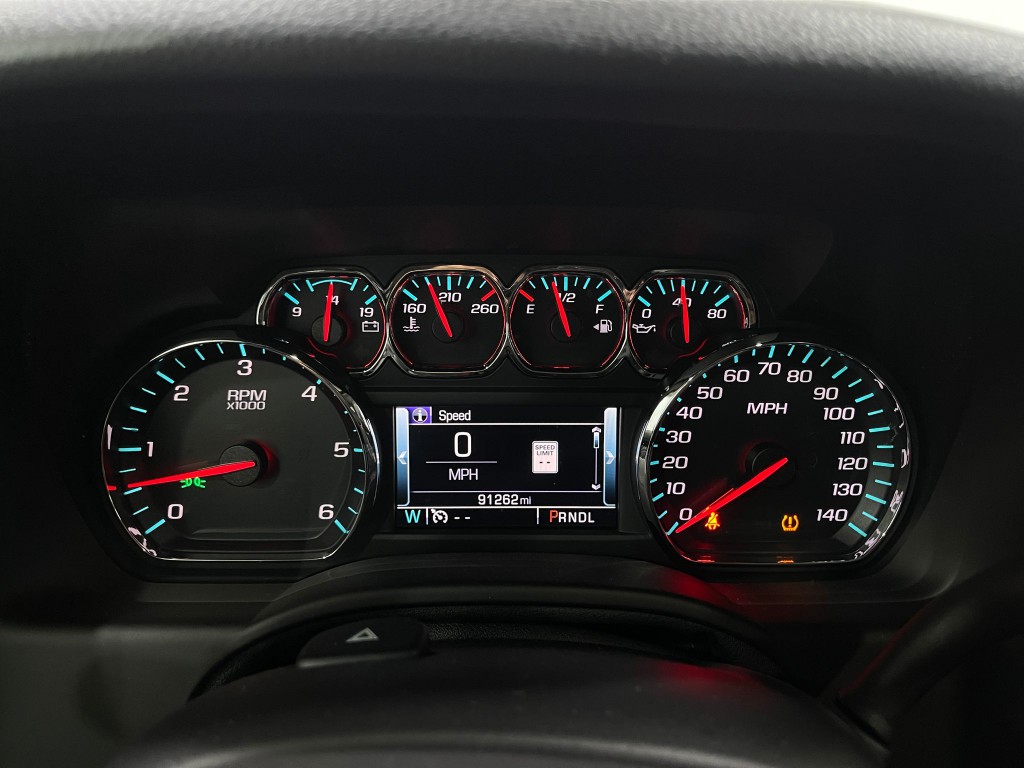 2017 Chevrolet Tahoe Image 24