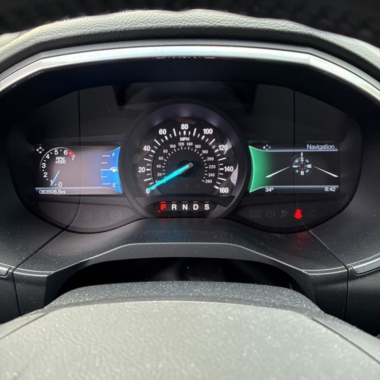 2017 Ford Edge Image 7