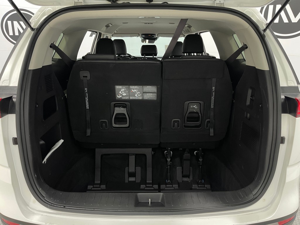 2022 Kia Carnival Image 24