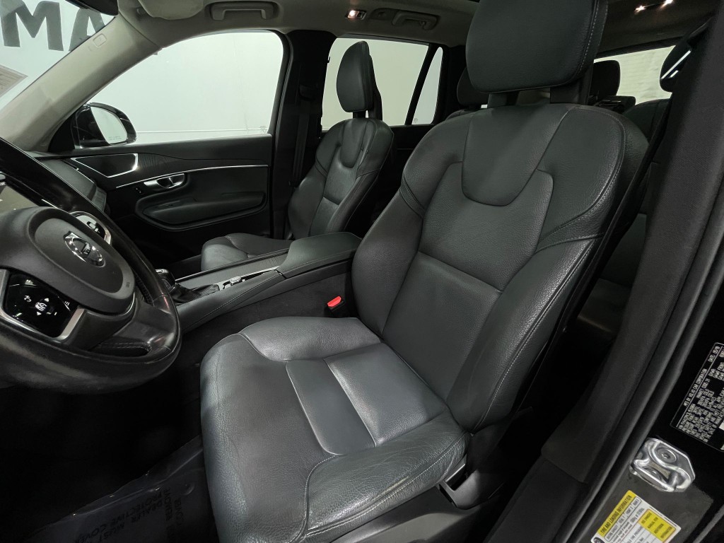 2020 Volvo XC90 Image 15