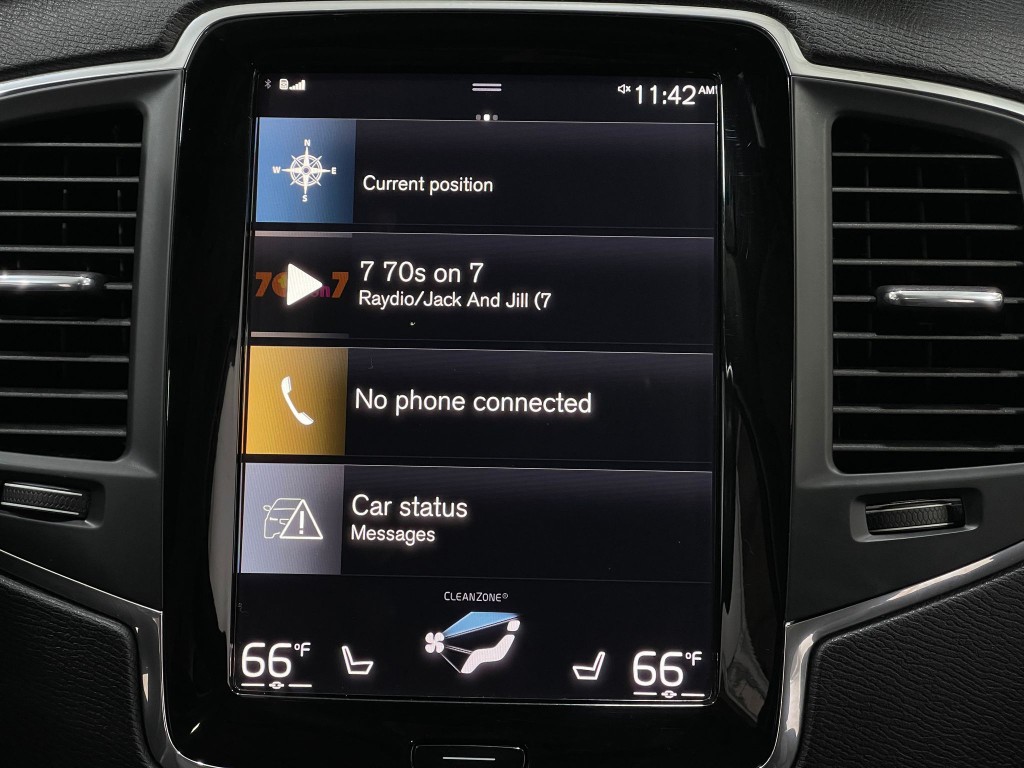 2020 Volvo XC90 Image 25