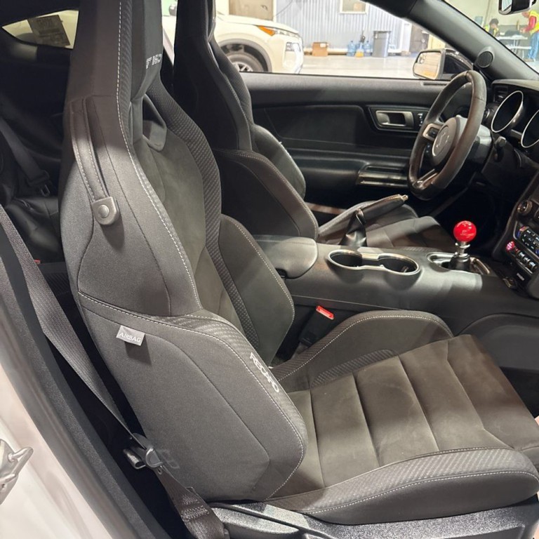 2017 Ford Mustang Image 9