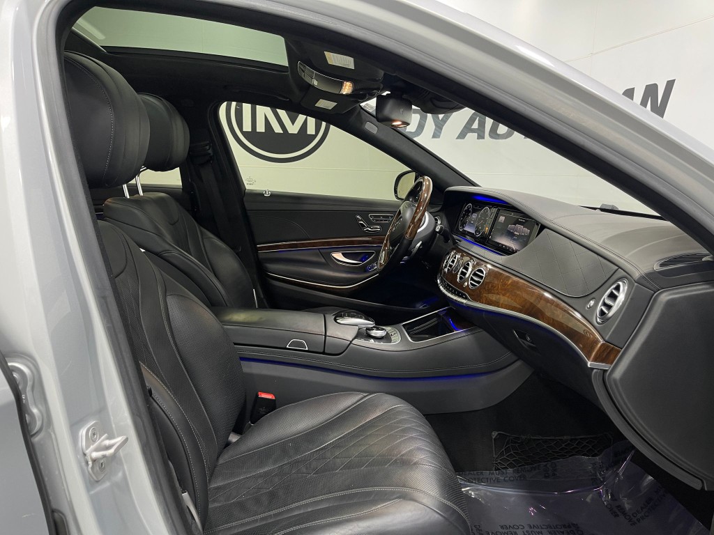 2015 Mercedes-Benz S-Class Image 33