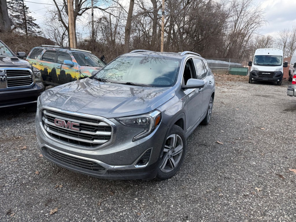 2019 GMC Terrain Image 2