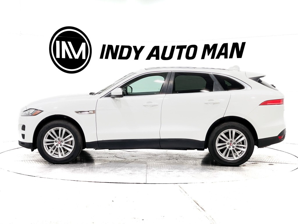 2017 Jaguar F-PACE Image 7