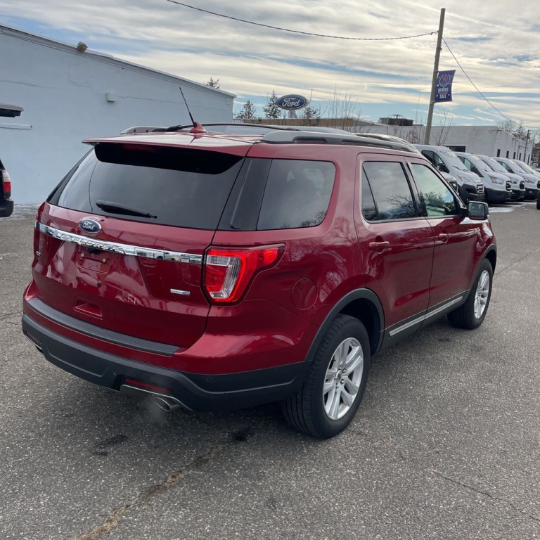 2019 Ford Explorer Image 3