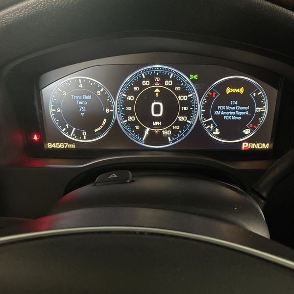 2015 Cadillac Escalade Image 9