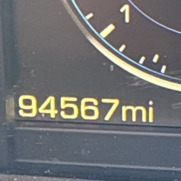 2015 Cadillac Escalade Image 10