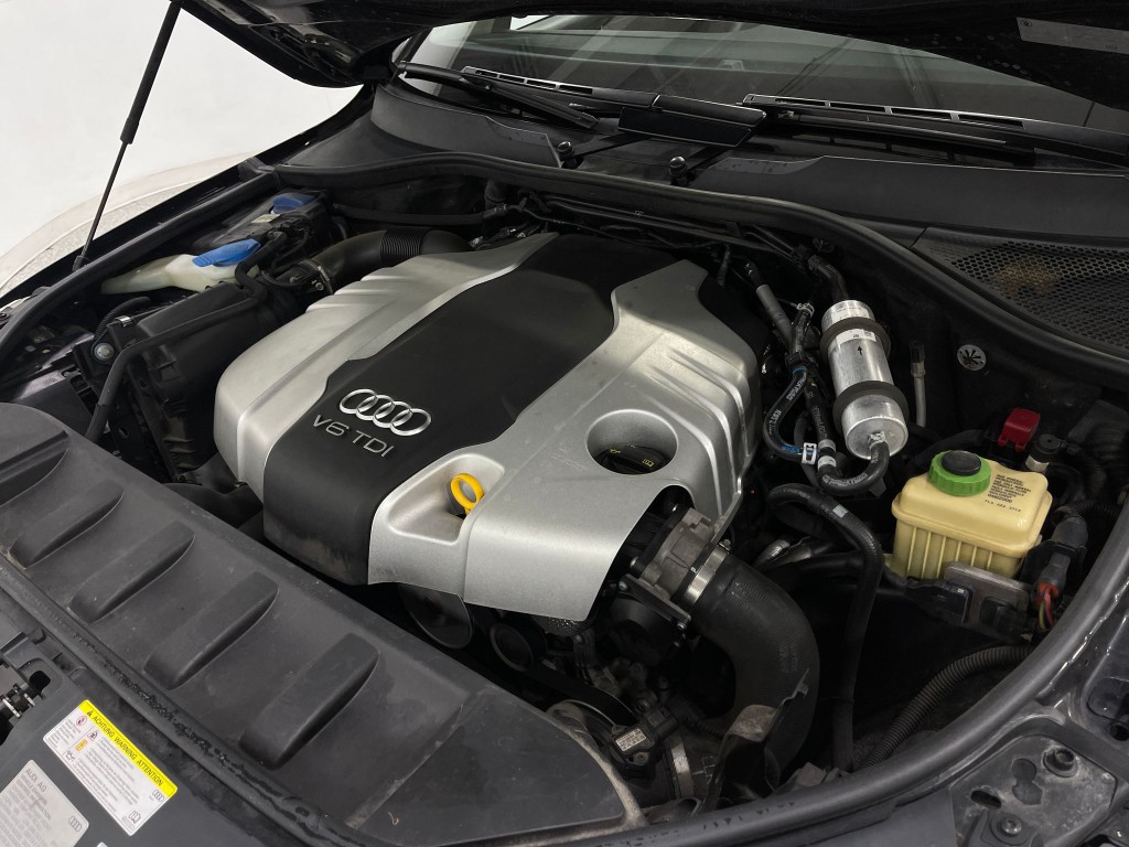 2015 Audi Q7 Image 30