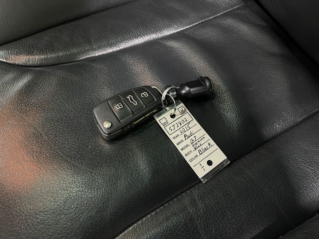 2015 Audi Q7 Image 41