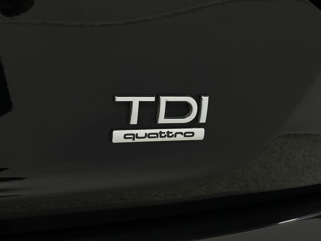 2015 Audi Q7 Image 44