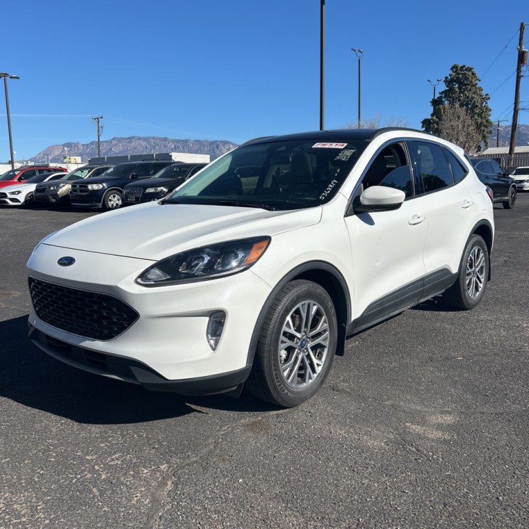 2022 Ford Escape Image 3