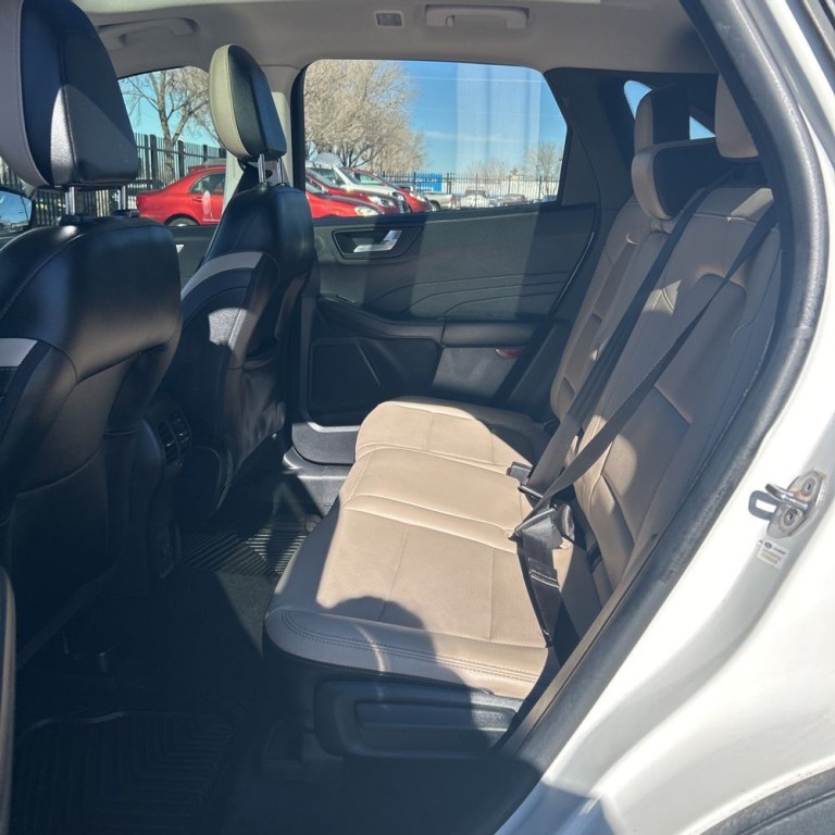 2022 Ford Escape Image 16