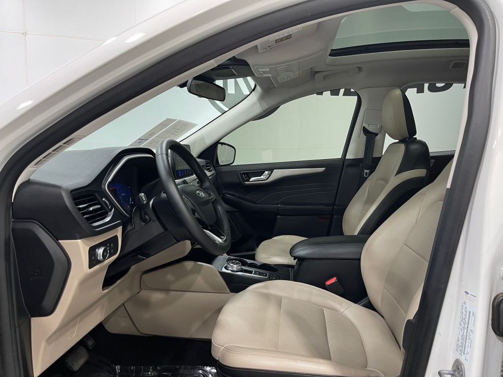 2022 Ford Escape Image 13