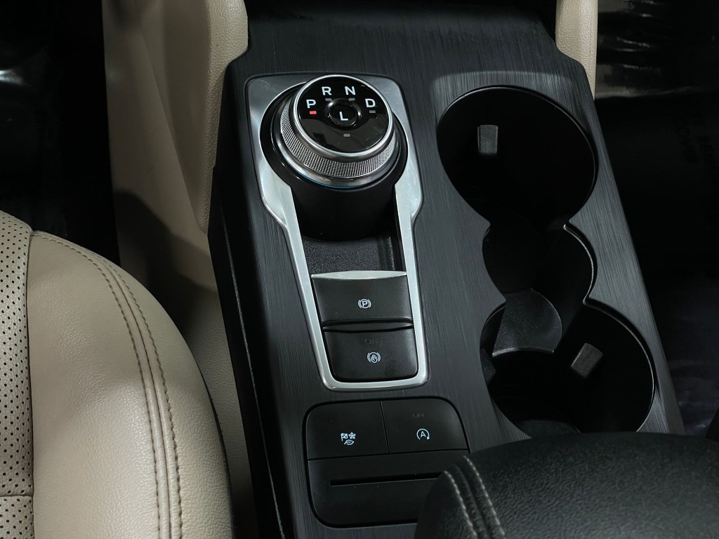 2022 Ford Escape Image 29