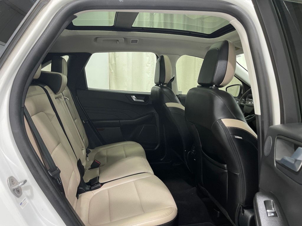 2022 Ford Escape Image 31
