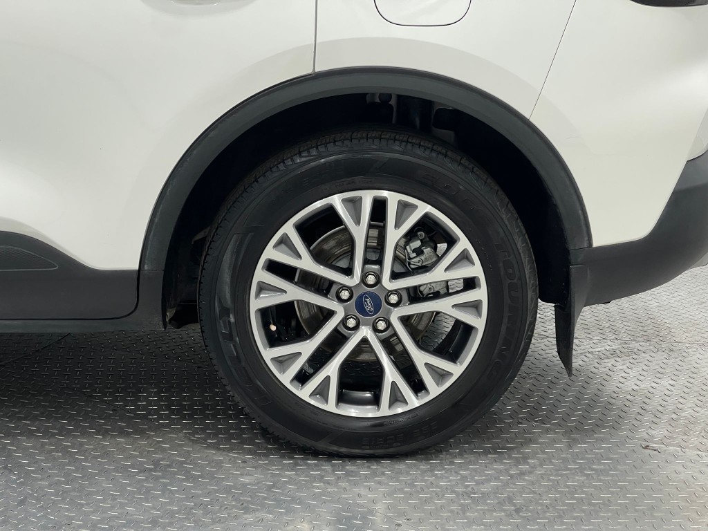 2022 Ford Escape Image 35