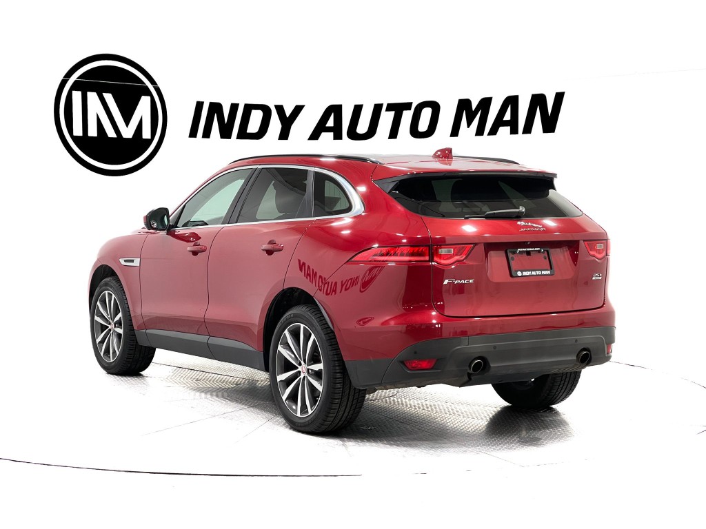 2019 Jaguar F-PACE Image 6