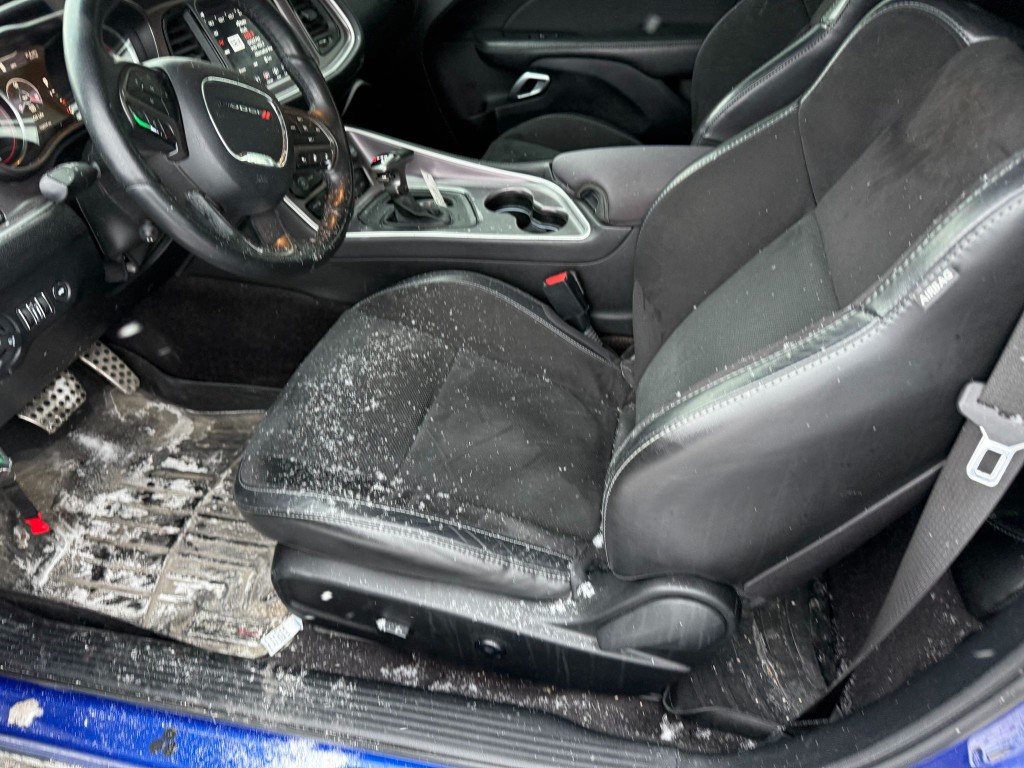 2019 Dodge Challenger Image 5