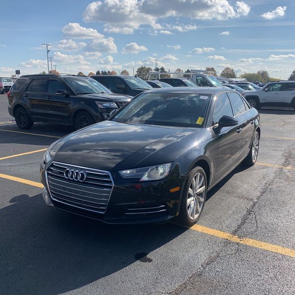 2017 Audi A4 Image 2